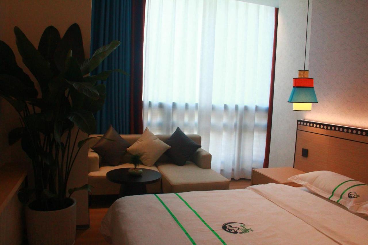 Xishu Garden Inn - Travel Agency Service - Car Rent Service - English Speaking Čcheng-tu Exteriér fotografie