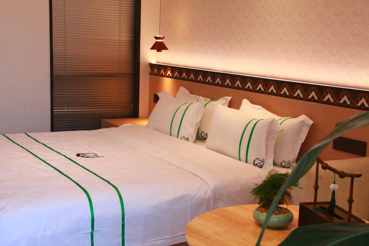 Xishu Garden Inn - Travel Agency Service - Car Rent Service - English Speaking Čcheng-tu Exteriér fotografie